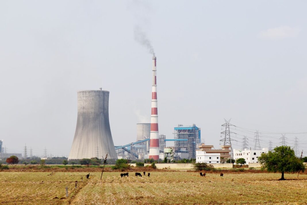 10 monitoring teams formed to address recurring power cuts in Chennai: Minister Nirmalkumar 10 monitoring teams formed to address recurring power cuts in Chennai: Minister Nirmalkumar